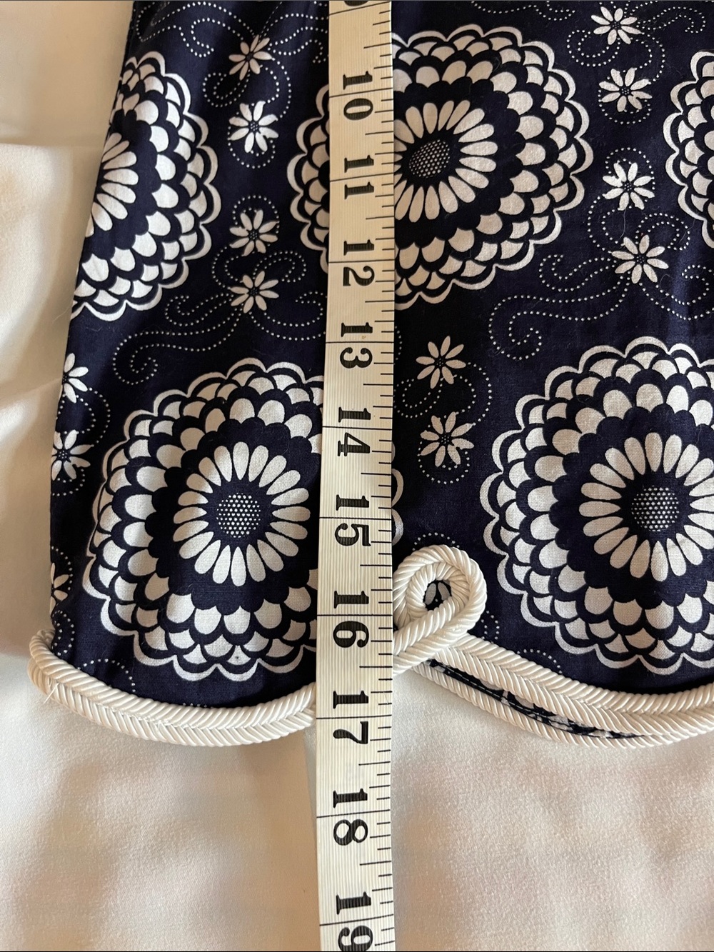 Golftini Jump Rope Blue and White Scalloped  Hem Skort 10 - Picture 7 of 7